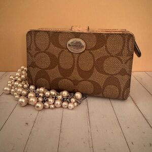 Coach Tan Signature Wallet